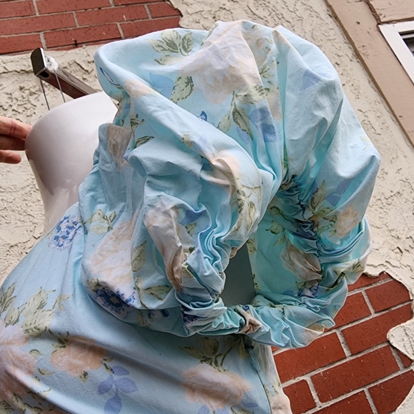 10 LoveShackFancy Estelle Floral Blue Puff Short Sleeve Midi Dress Target - Picture 7 of 16